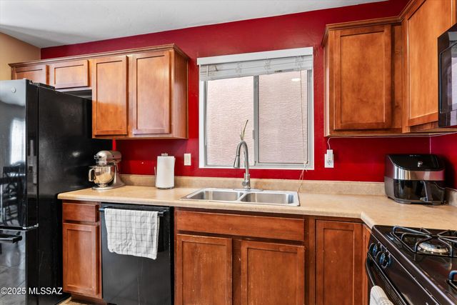 14372 S Camino El Galan, Sahuarita, AZ 85629