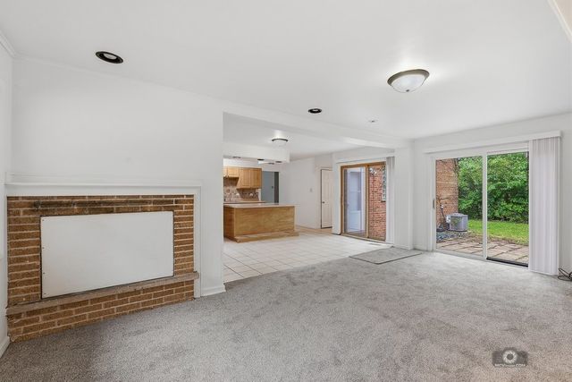 16112 University Avenue, South Holland, IL 60473
