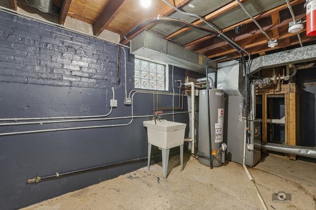 16112 University Avenue, South Holland, IL 60473