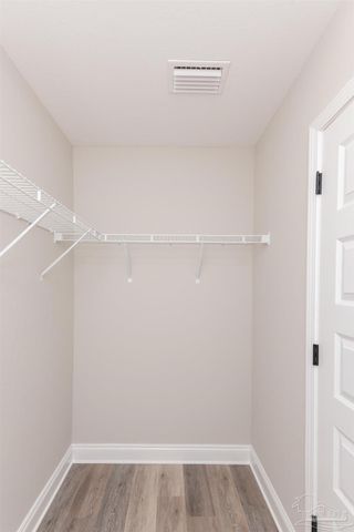 8570 Stockdale Ave, Pensacola, FL 32514