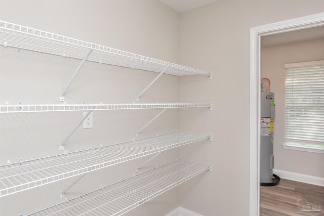 8570 Stockdale Ave, Pensacola, FL 32514