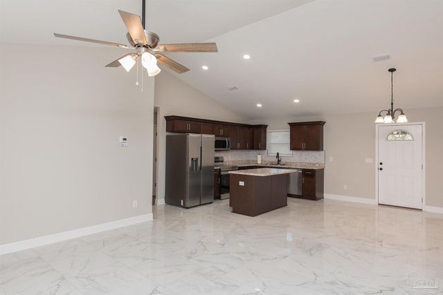 8570 Stockdale Ave, Pensacola, FL 32514