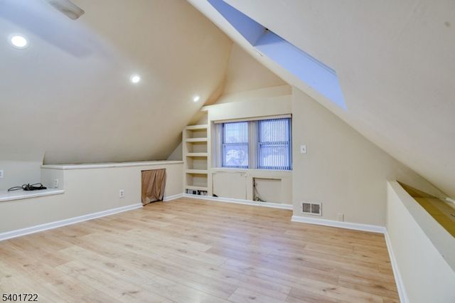 943 Drake Ave, Roselle Boro, NJ 07203