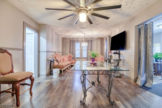 943 Drake Ave, Roselle Boro, NJ 07203