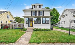 605 N Pleasant Street, Jackson, MI 49202