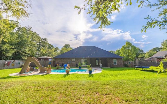 704 Kimberly Lane, Canton, TX 75103