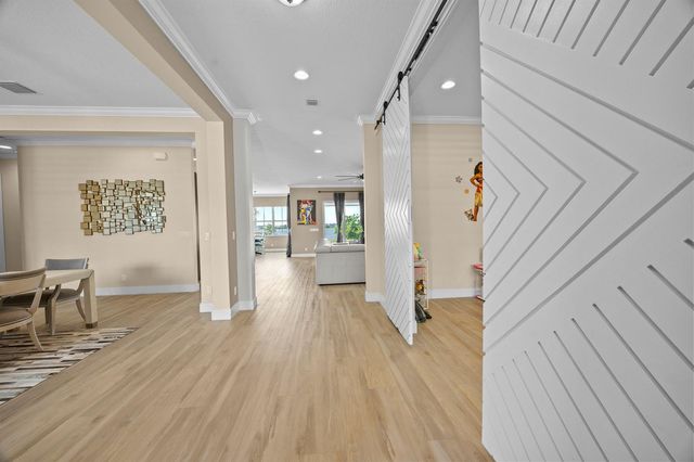 953 Hookline Circle, Loxahatchee, FL 33470
