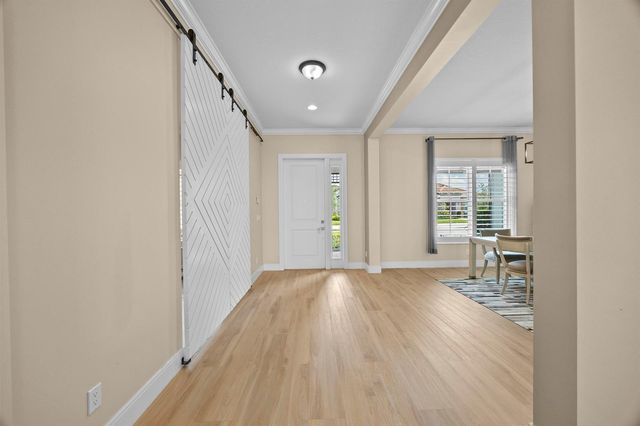 953 Hookline Circle, Loxahatchee, FL 33470
