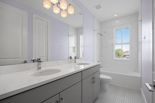 953 Hookline Circle, Loxahatchee, FL 33470