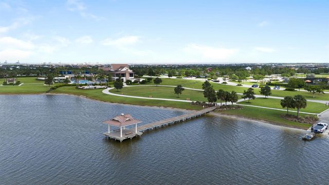 953 Hookline Circle, Loxahatchee, FL 33470