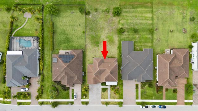 953 Hookline Circle, Loxahatchee, FL 33470