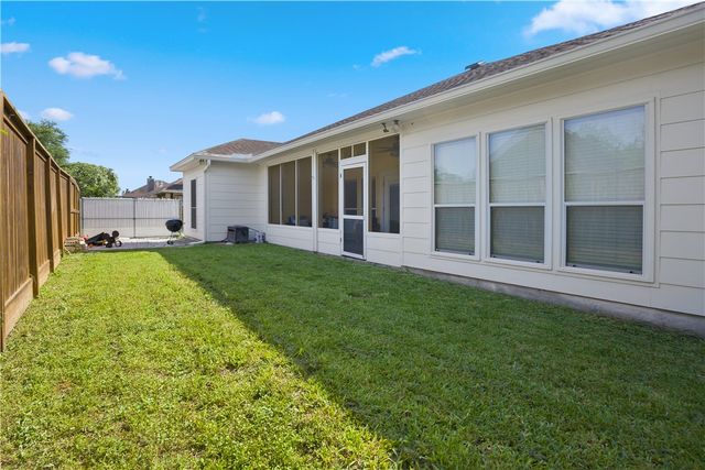 4030 Puget Sound Dr, Corpus Christi, TX 78410