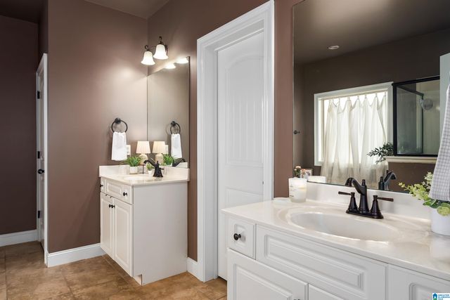 221 LACEY AVENUE, Alabaster, AL 35114