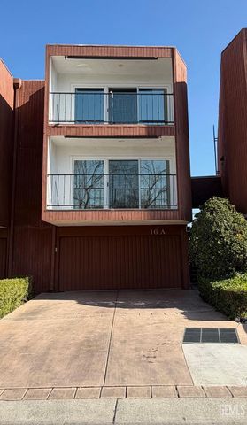 4200 Boise Street 16A, Bakersfield, CA 93306
