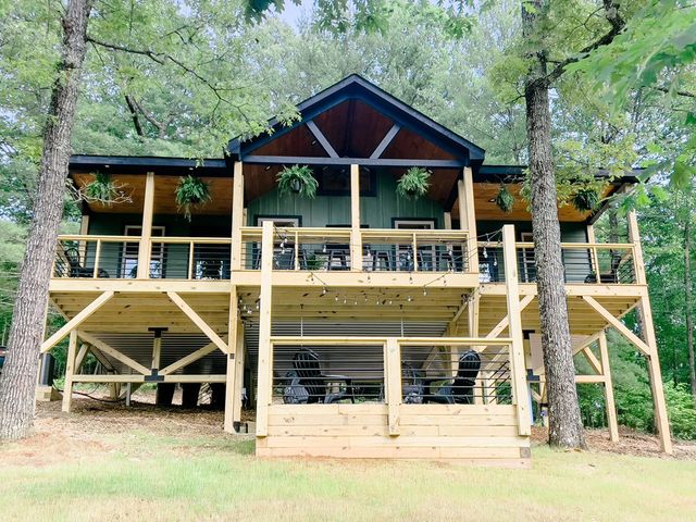 197 Garren Cove Road, Morganton, GA 30560