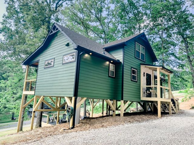 197 Garren Cove Road, Morganton, GA 30560