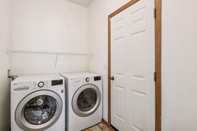 7306 Brunswick Avenue N, Brooklyn Park, MN 55443