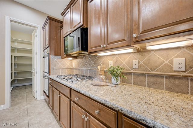 7891 Cape Flattery Avenue, Las Vegas, NV 89147