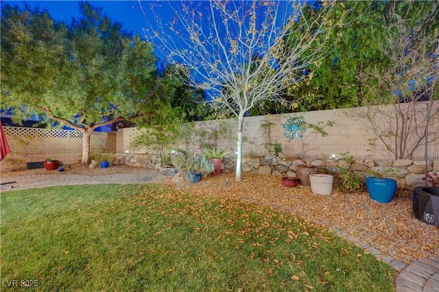 7891 Cape Flattery Avenue, Las Vegas, NV 89147