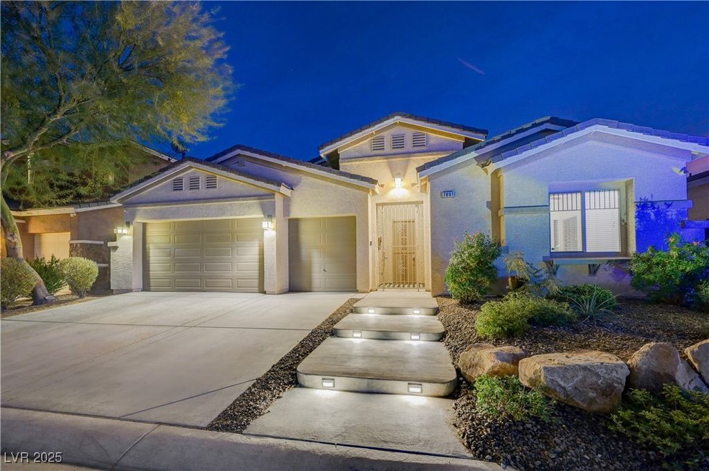 7891 Cape Flattery Avenue, Las Vegas, NV 89147