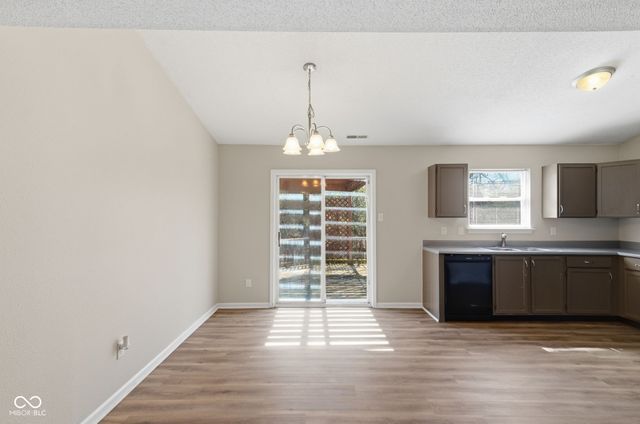 7433 Redcliff Road, Indianapolis, IN 46256