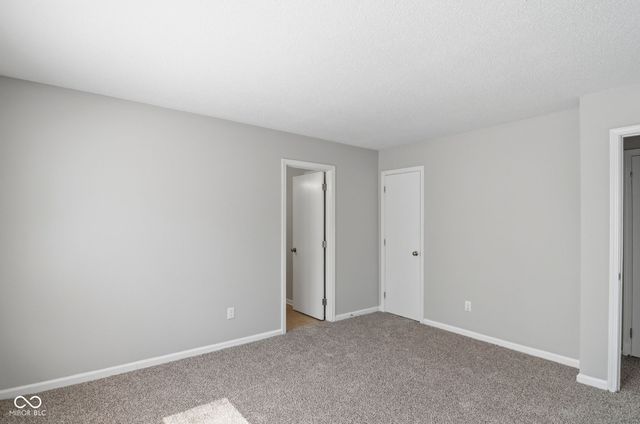 7433 Redcliff Road, Indianapolis, IN 46256