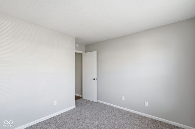 7433 Redcliff Road, Indianapolis, IN 46256