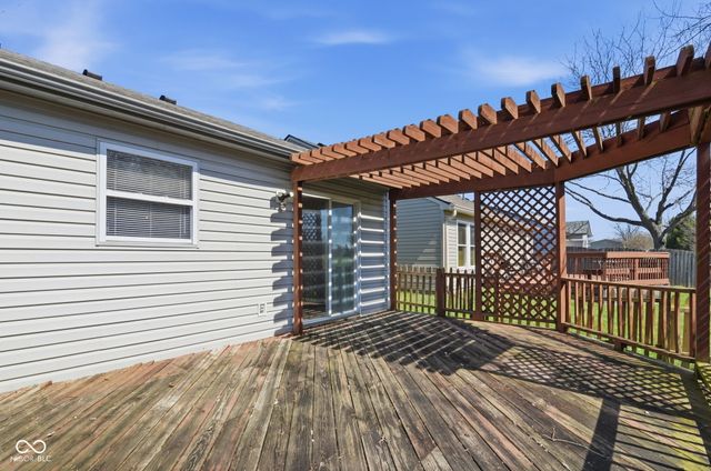 7433 Redcliff Road, Indianapolis, IN 46256