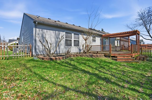 7433 Redcliff Road, Indianapolis, IN 46256