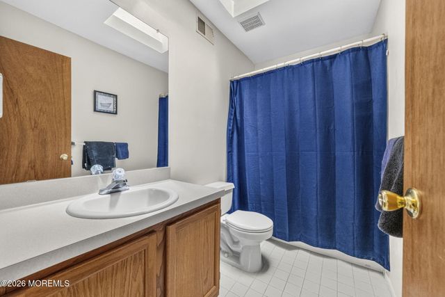 116 Wainwright Drive S, Matawan, NJ 07747
