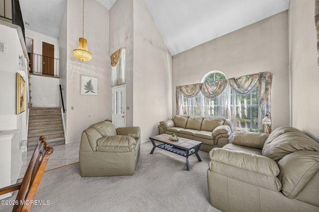116 Wainwright Drive S, Matawan, NJ 07747