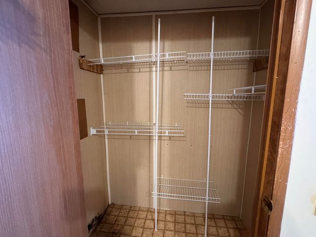 3899 Fruit Ridge Avenue NW, Grand Rapids, MI 49544