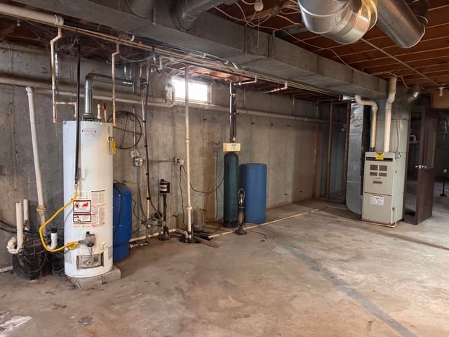 3899 Fruit Ridge Avenue NW, Grand Rapids, MI 49544