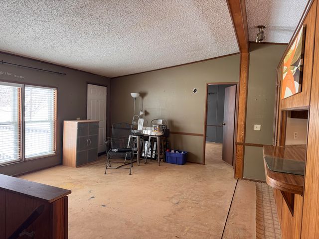 3899 Fruit Ridge Avenue NW, Grand Rapids, MI 49544