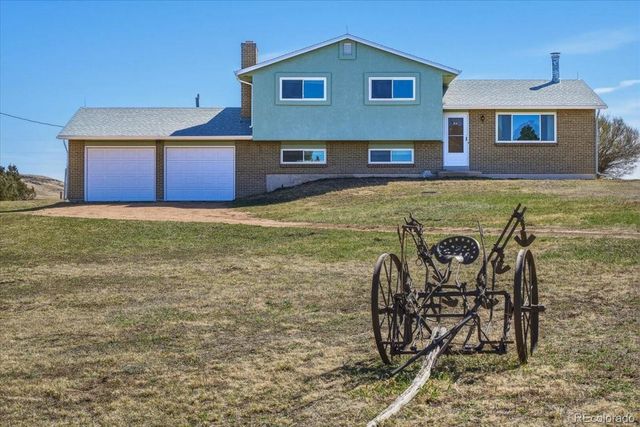 12720 Mesa View Road, Larkspur, CO 80118