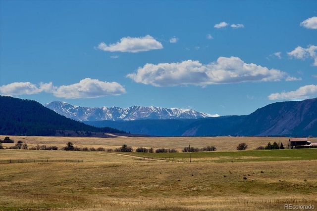 12720 Mesa View Road, Larkspur, CO 80118