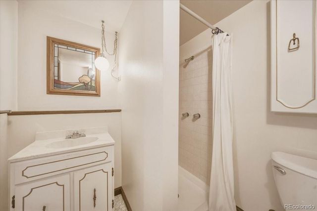 12720 Mesa View Road, Larkspur, CO 80118