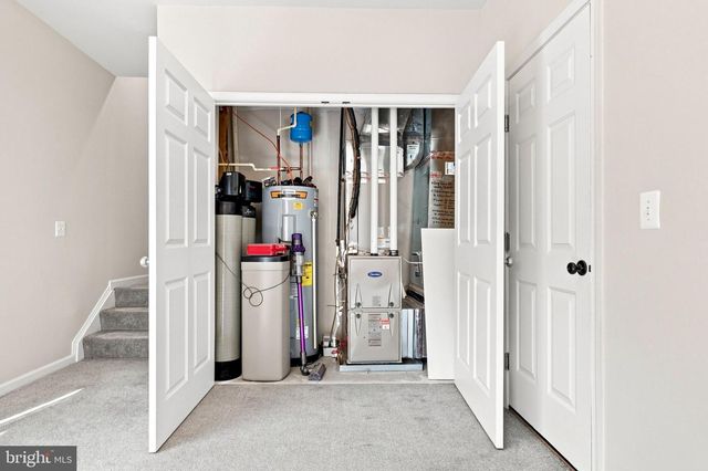 206 CROFTON CT, Stephenson, VA 22656