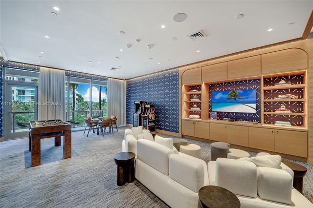 2655 S Bayshore Dr 1709, Miami, FL 33133