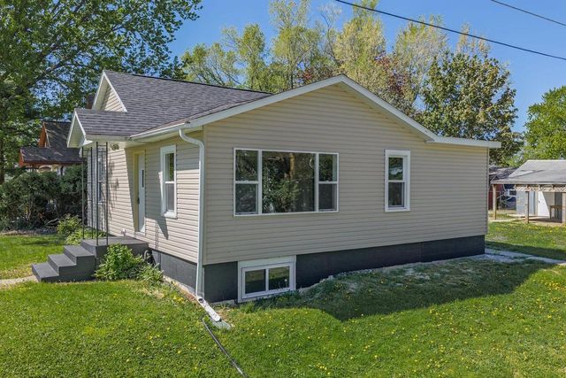 201 Arlington Avenue, Mauston, WI 53948