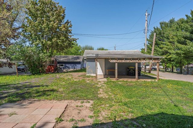 201 Arlington Avenue, Mauston, WI 53948