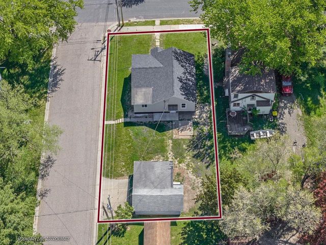 201 Arlington Avenue, Mauston, WI 53948