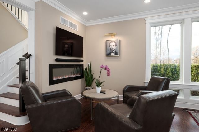 2 E Hartwick Dr, Montgomery Twp., NJ 08558