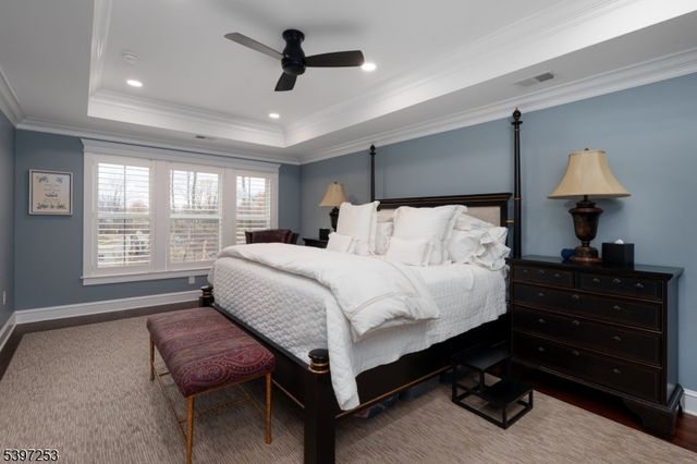 2 E Hartwick Dr, Montgomery Twp., NJ 08558