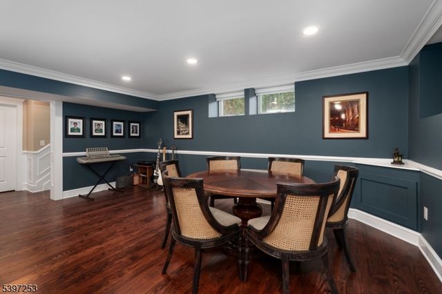 2 E Hartwick Dr, Montgomery Twp., NJ 08558