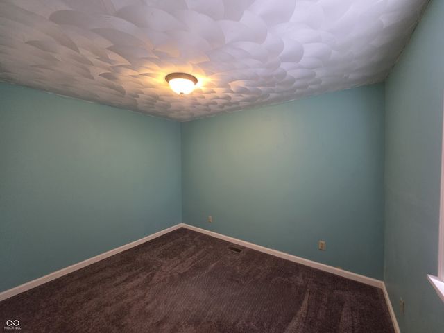 615 E Mobley Drive, Greensburg, IN 47240