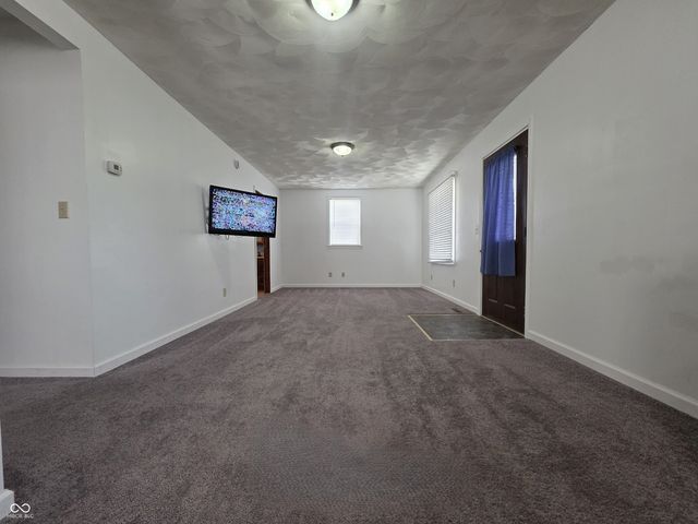 615 E Mobley Drive, Greensburg, IN 47240