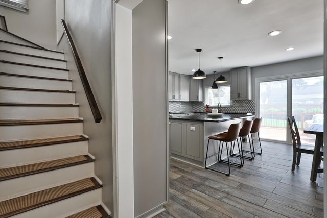 91 W Lincoln Avenue, Worthington, OH 43085