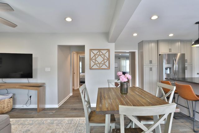 91 W Lincoln Avenue, Worthington, OH 43085
