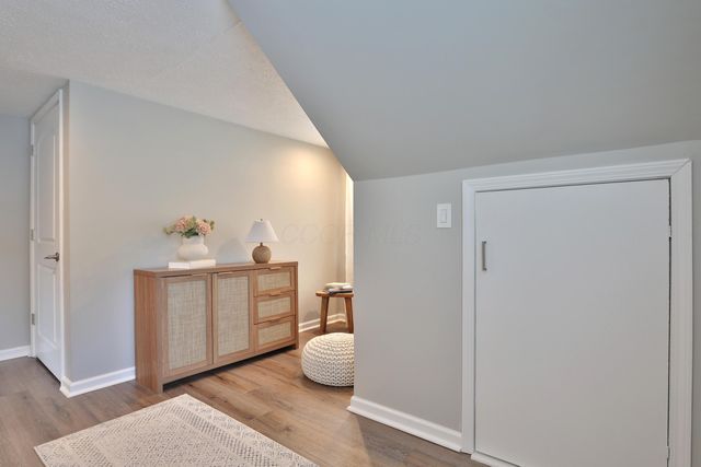 91 W Lincoln Avenue, Worthington, OH 43085
